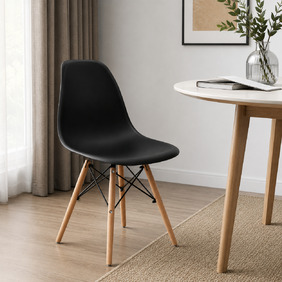 Стул пластиковый EAMES Или